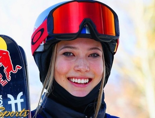 Trung Quoc tu be cong quy dinh de co nhung ngoi sao sinh ra o My? hinh anh