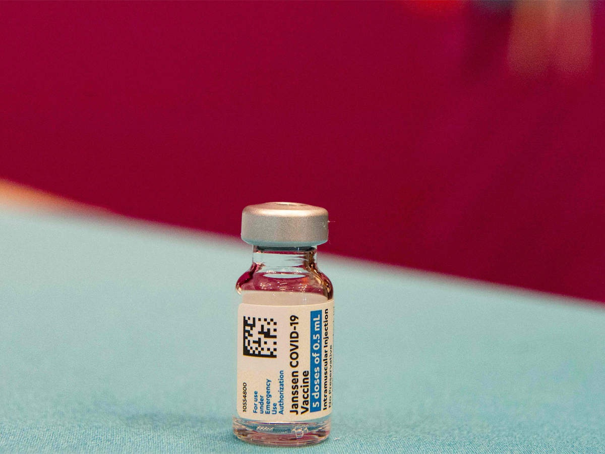 dung san xuat vaccine Covid-19 anh 1