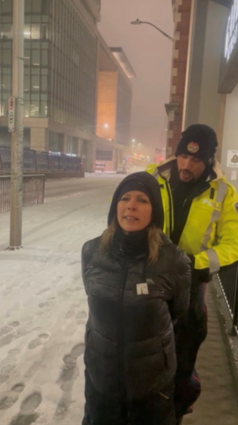 bieu tinh o Canada anh 3