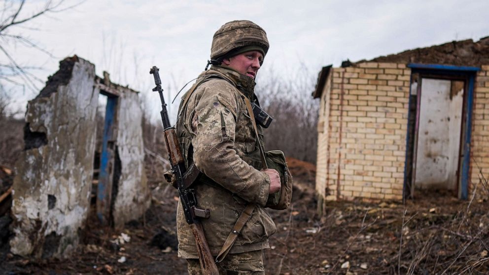 Nga pha huy muc tieu quan su Ukraine anh 2