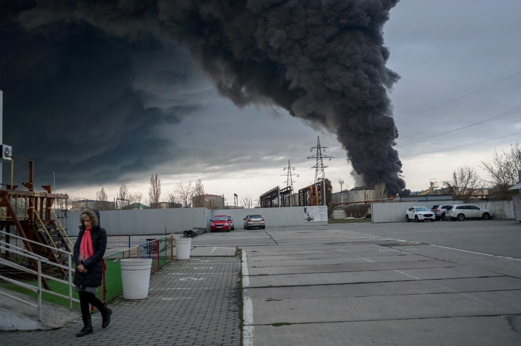 Odesa bi tan cong anh 3