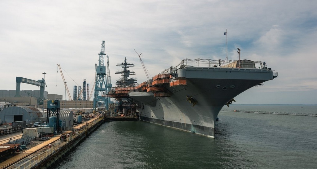 tau san bay My anh 4