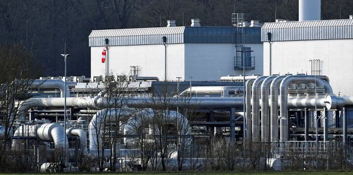 Duc thiet hai 5,4 ty USD/nam do lenh cat khi dot cua Nga hinh anh