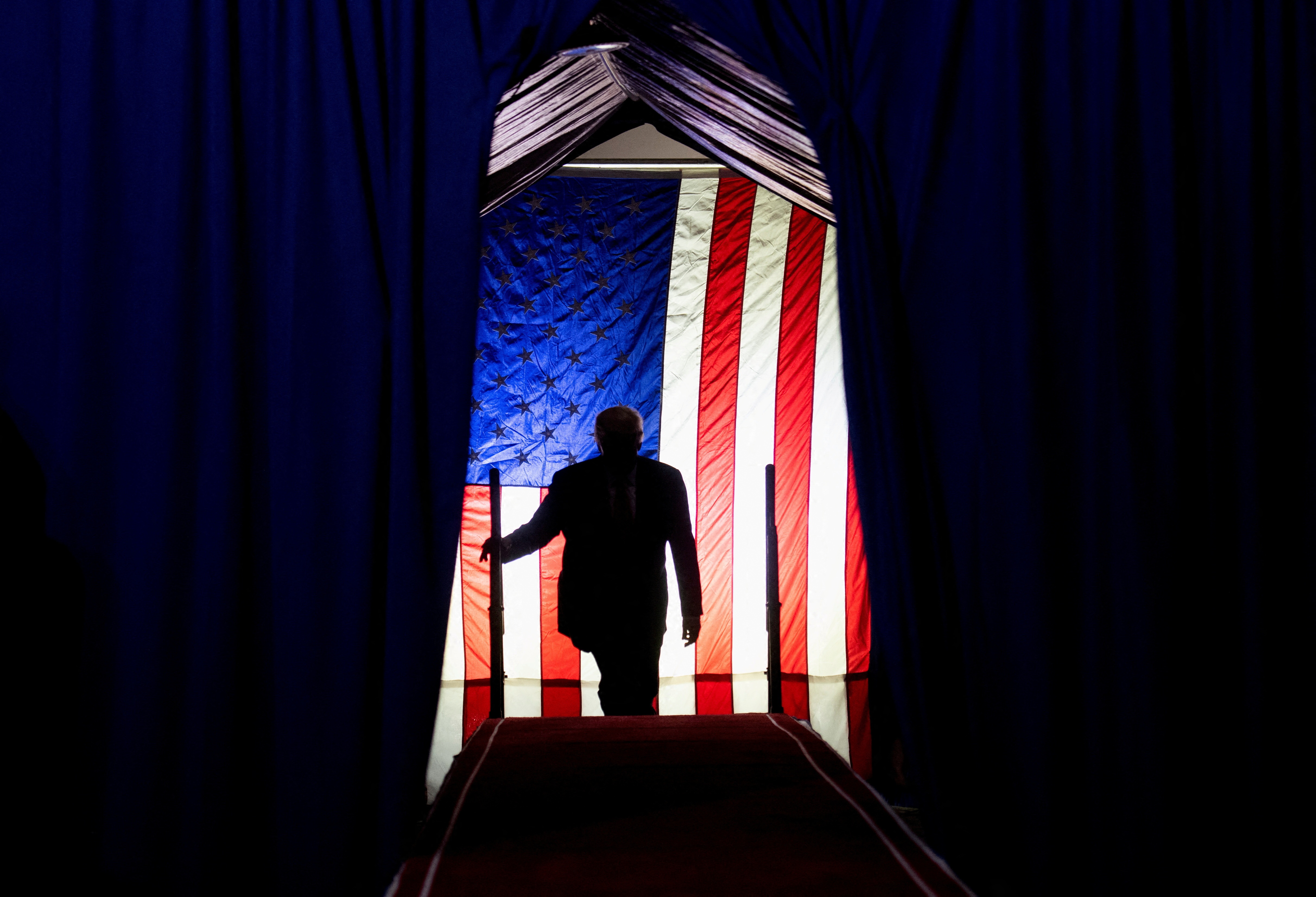 bao loan Dien Capitol anh 1