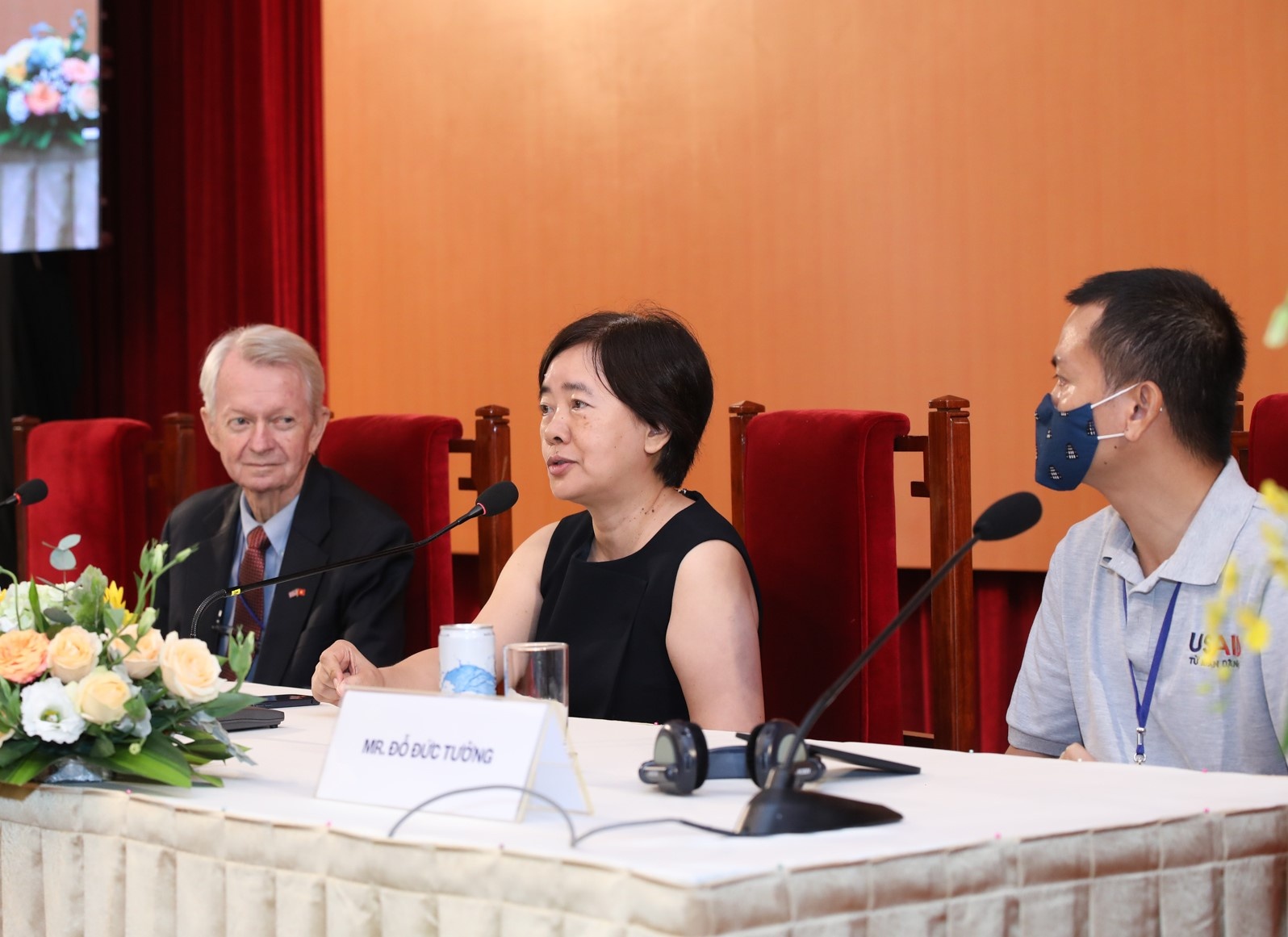 chat doc mau da cam anh 2