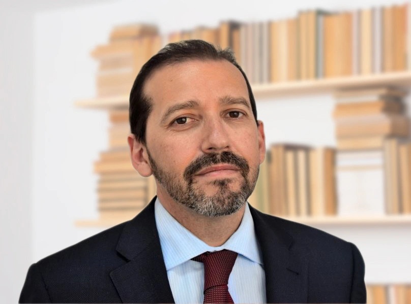 Luat su Tay Ban Nha: Toi danh hiep dam khong the hoa giai hinh anh