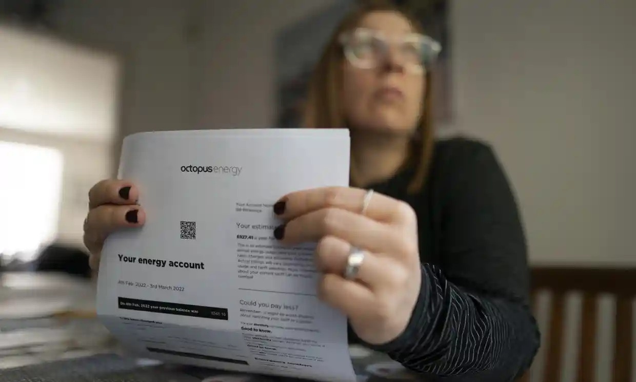 khung hoang nang luong anh 1