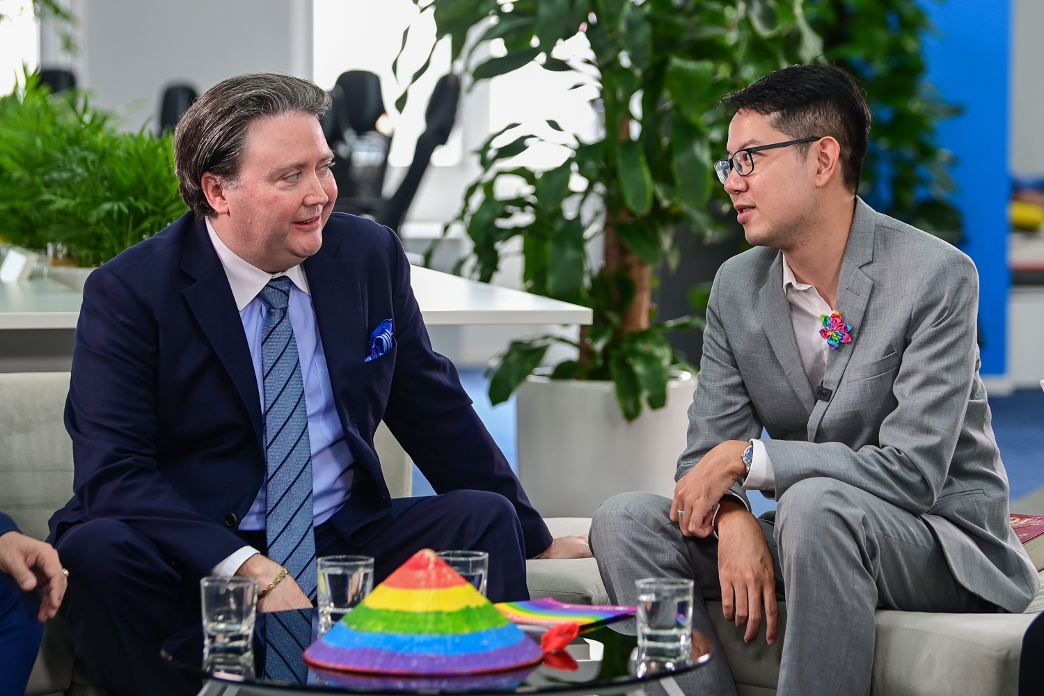 dong tinh khong phai benh anh 3