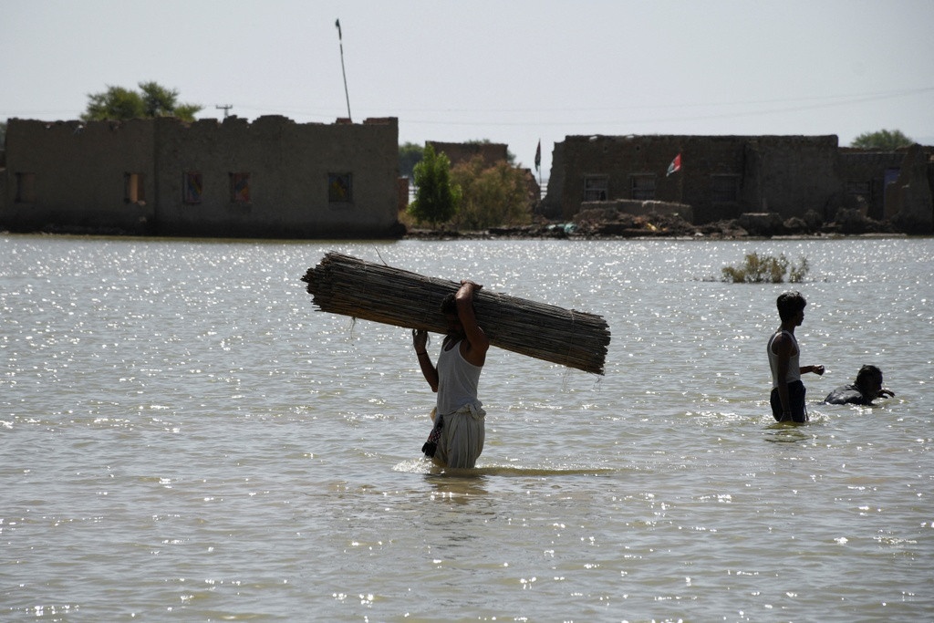 Pakistan cau cuu anh 1