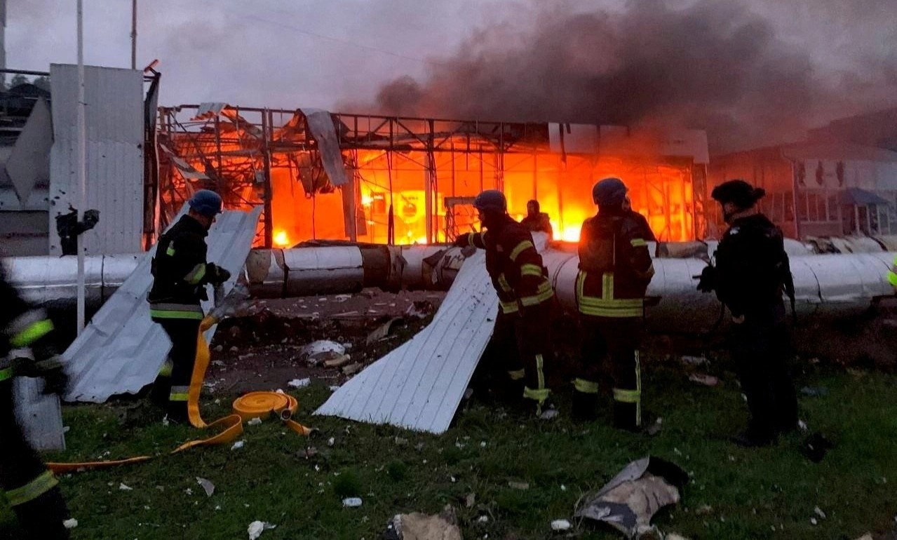 G7, IMF cam ket ho tro tai chinh cho Ukraine hinh anh