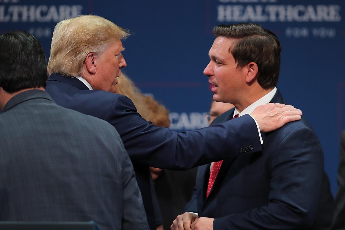 Ong Trump bat ngo 'quay xe' o Miami hinh anh