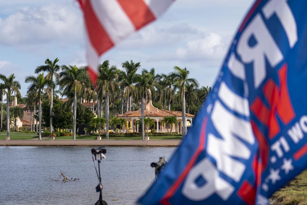 Donald Trump tranh cu anh 10