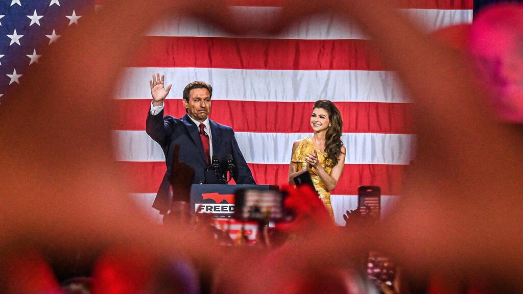 Nguoi vui mung nhat khi ong Trump tuyen bo tranh cu hinh anh