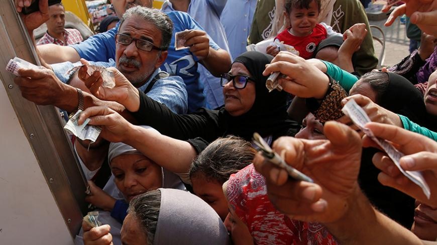 Vi sao Ai Cap keu goi nguoi dan an chan ga? hinh anh