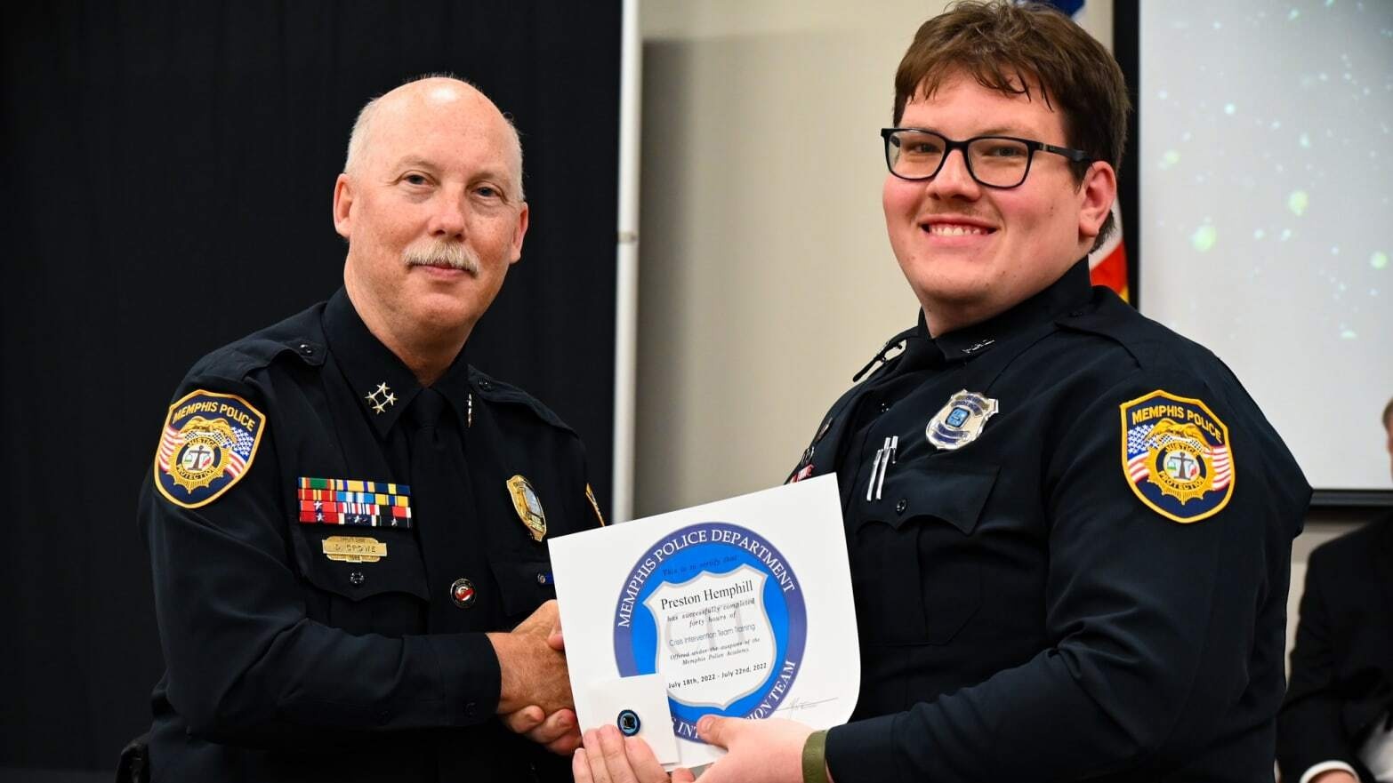 Thong tin ve canh sat da trang vu Tyre Nichols duoc che giau 1 tuan hinh anh