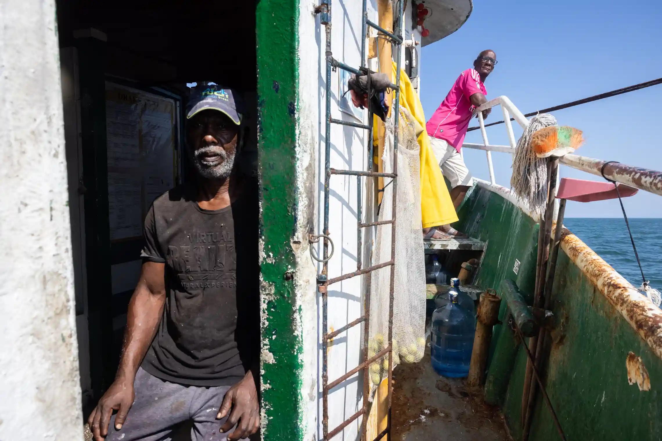 Nhung nguoi Colombia thanh 'toi pham' sau mot dem hinh anh