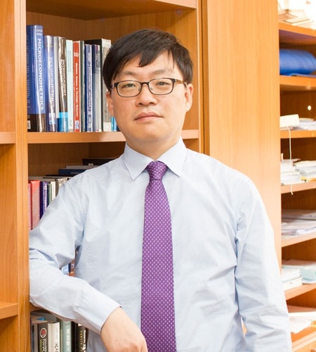 han quoc nghien cong viec anh 1