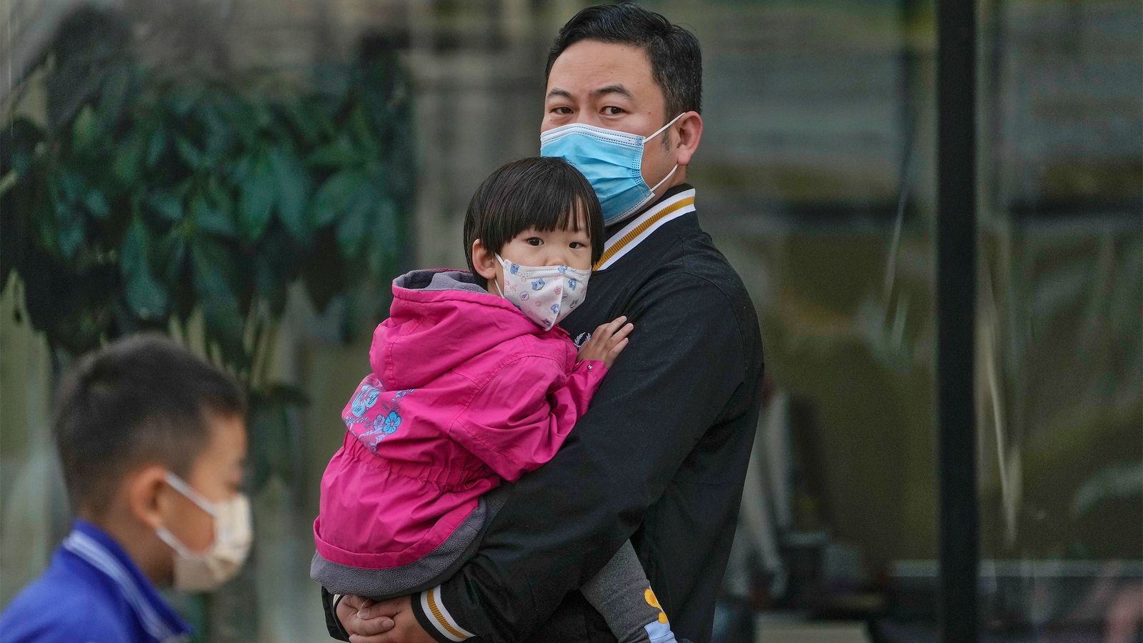 Ap luc lon nhat cua phu huynh Viet khi nuoi con o quoc gia ty dan hinh anh