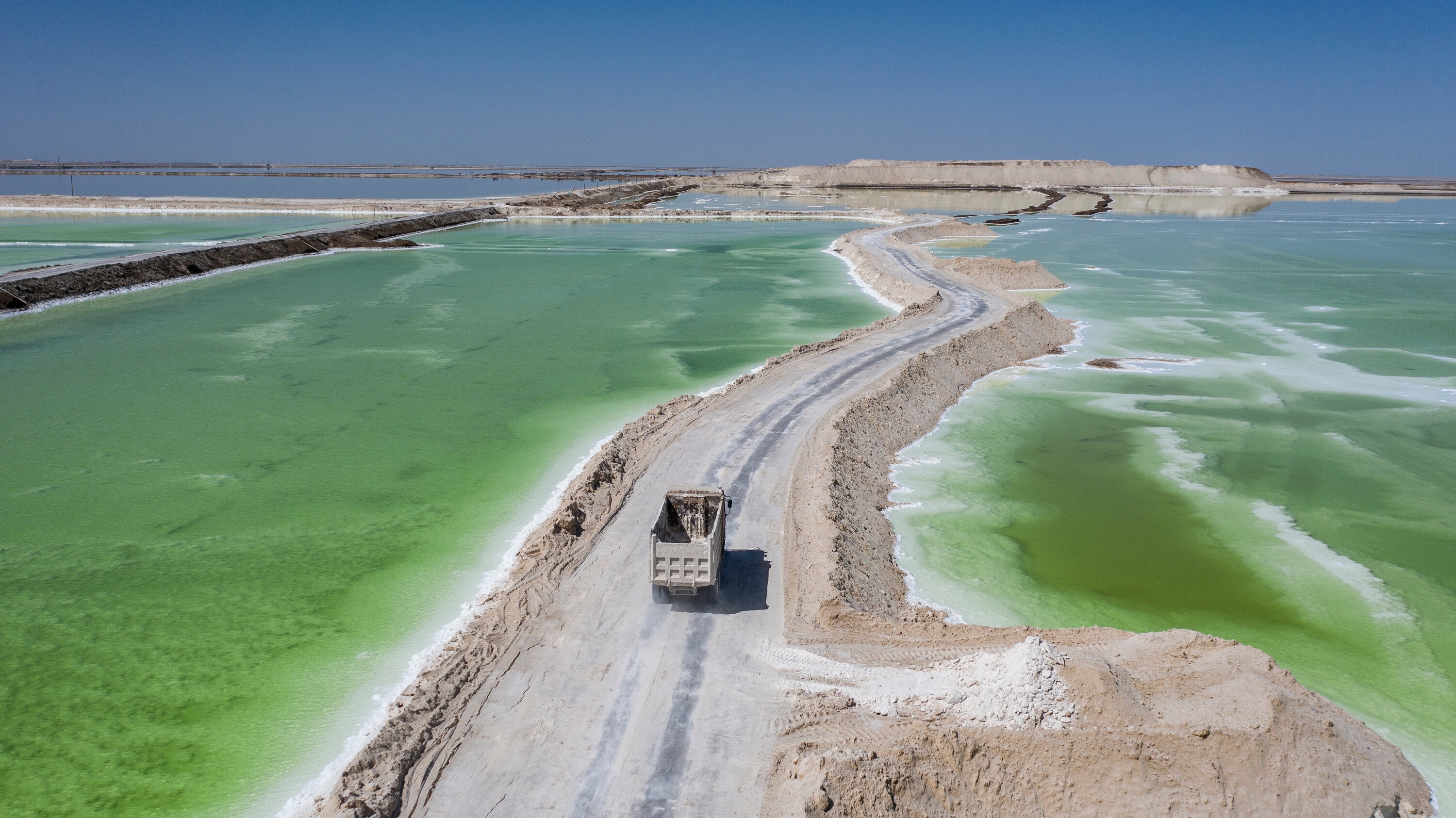 Loai khoang san khien ca the gioi san tim khi xe dien len ngoi hinh anh