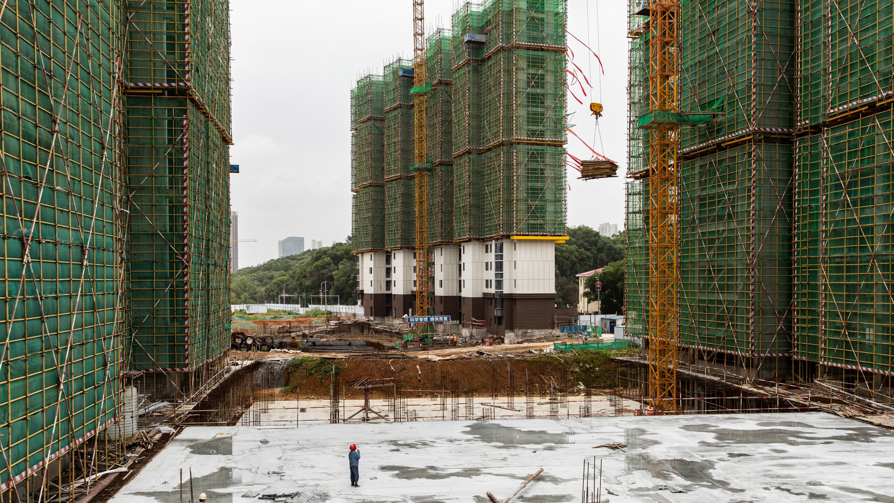 Nhung toa nha choc troi trong khong o Nam Xuong hinh anh