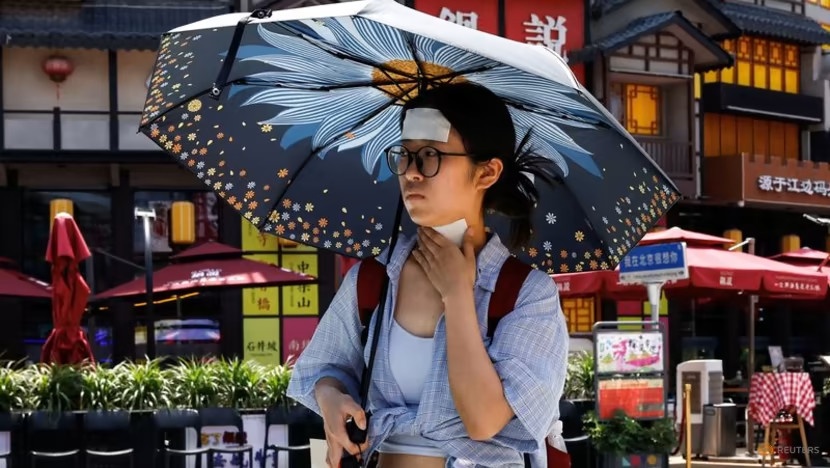 nang nong ky luc anh 2