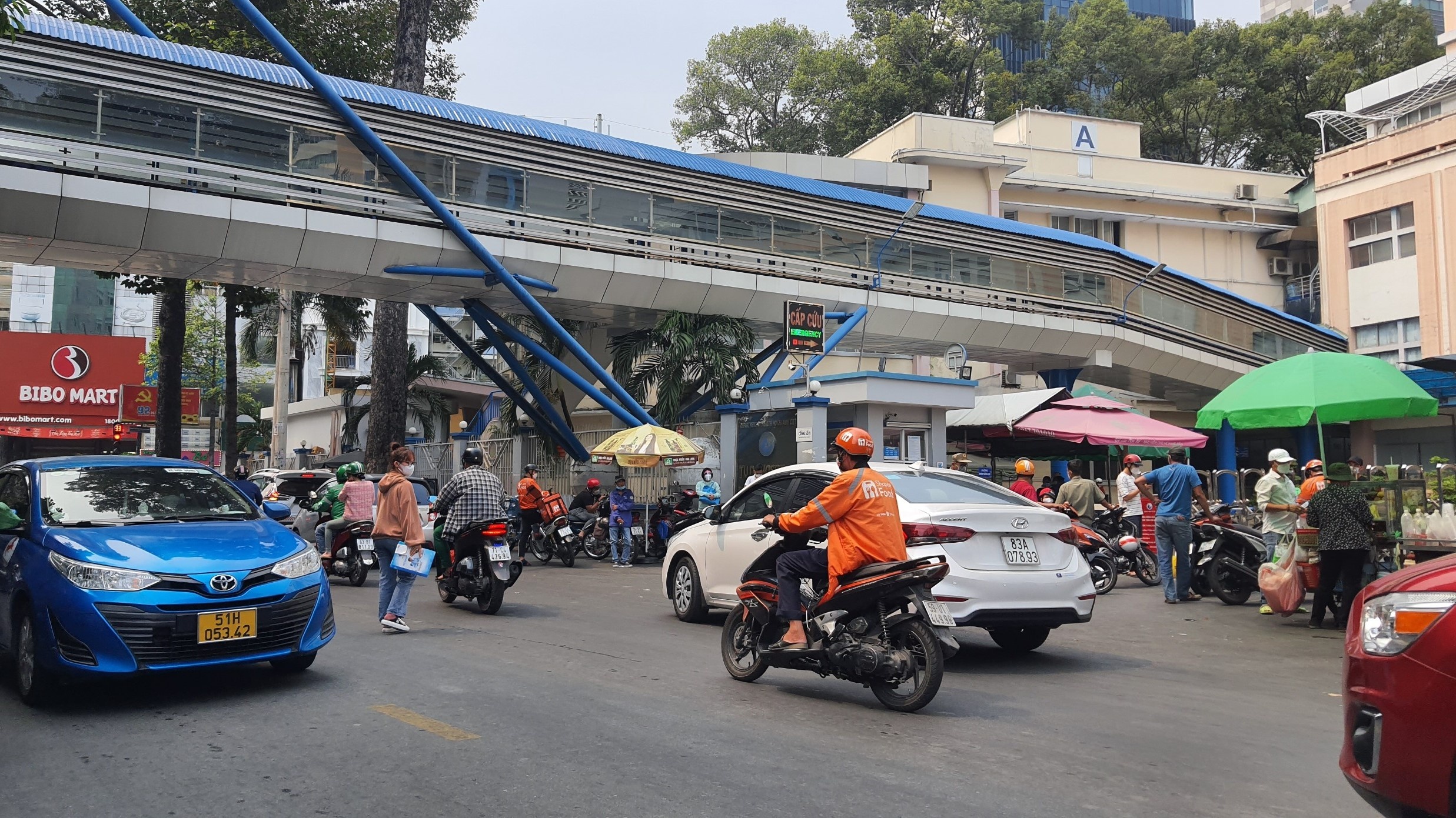 nguoi di cau vuot bo hanh anh 4