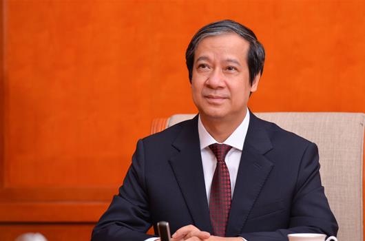 Bo truong GD&DT: 'Giao vien chiu nhieu thach thuc, eo le' hinh anh