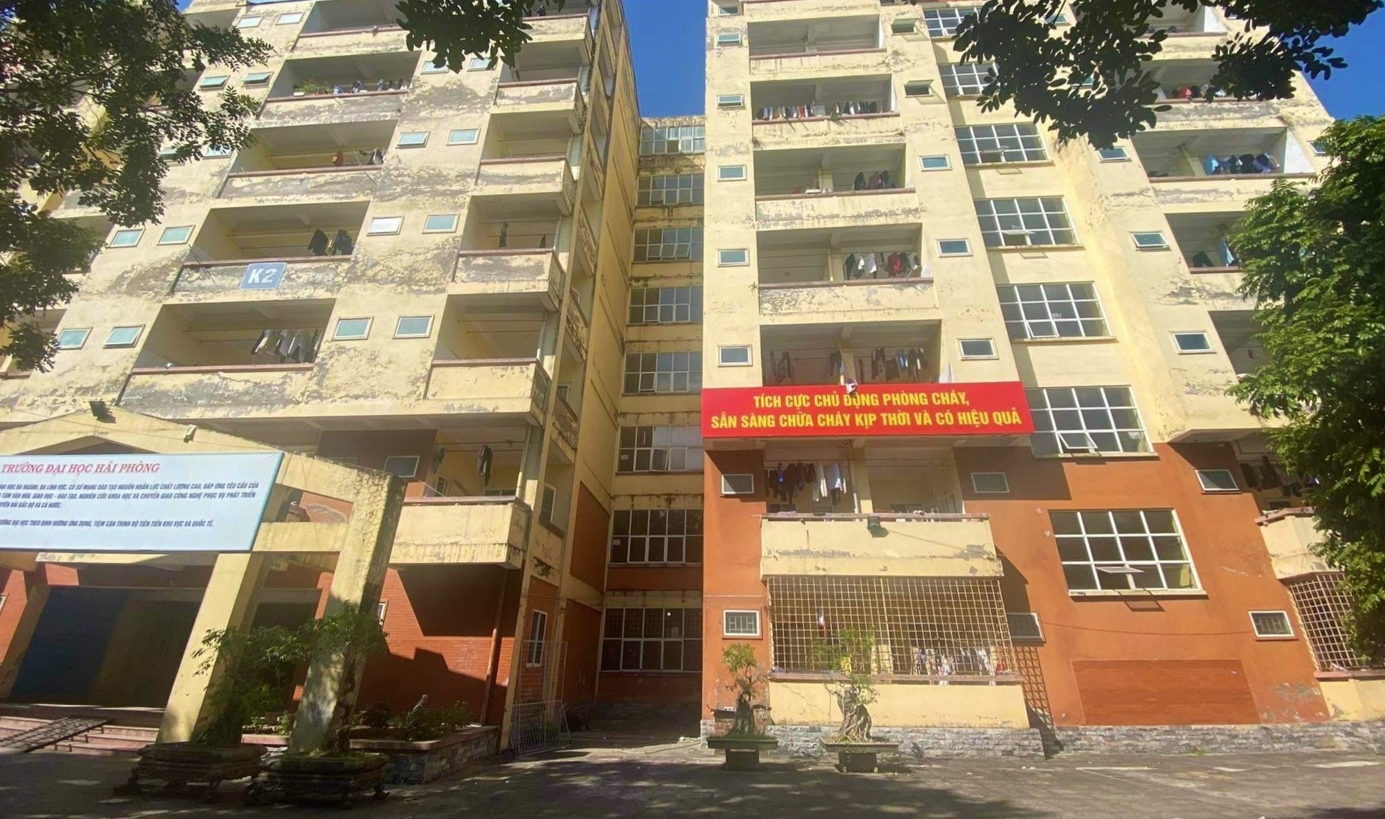DH Hai Phong bao cao bo, lo tim nha tro cho hon 1.300 sinh vien hinh anh