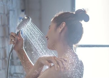 tam voi sen sang tao anh 1