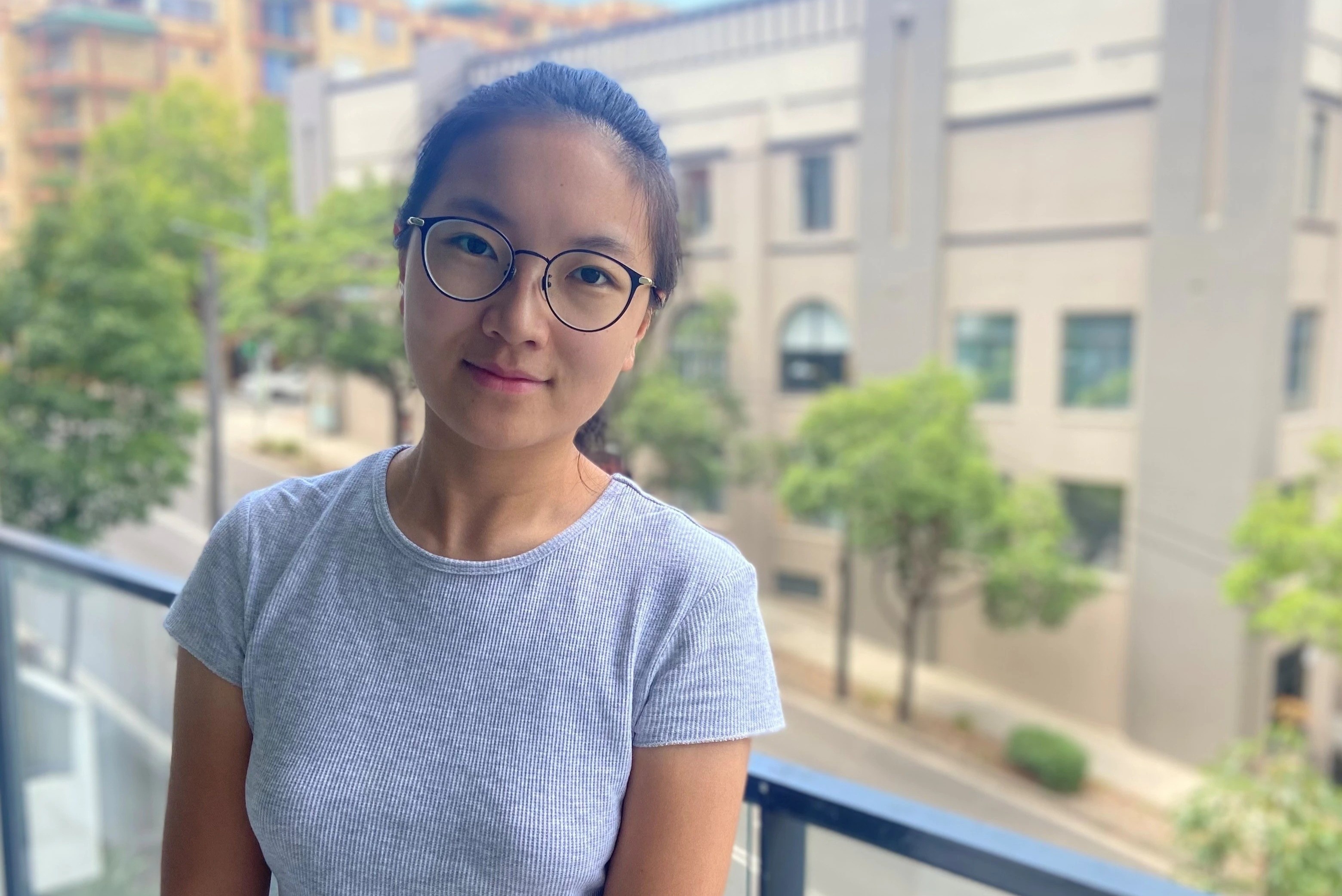 Du hoc sinh den Australia hoc truc tiep bat chap khung hoang nha o hinh anh