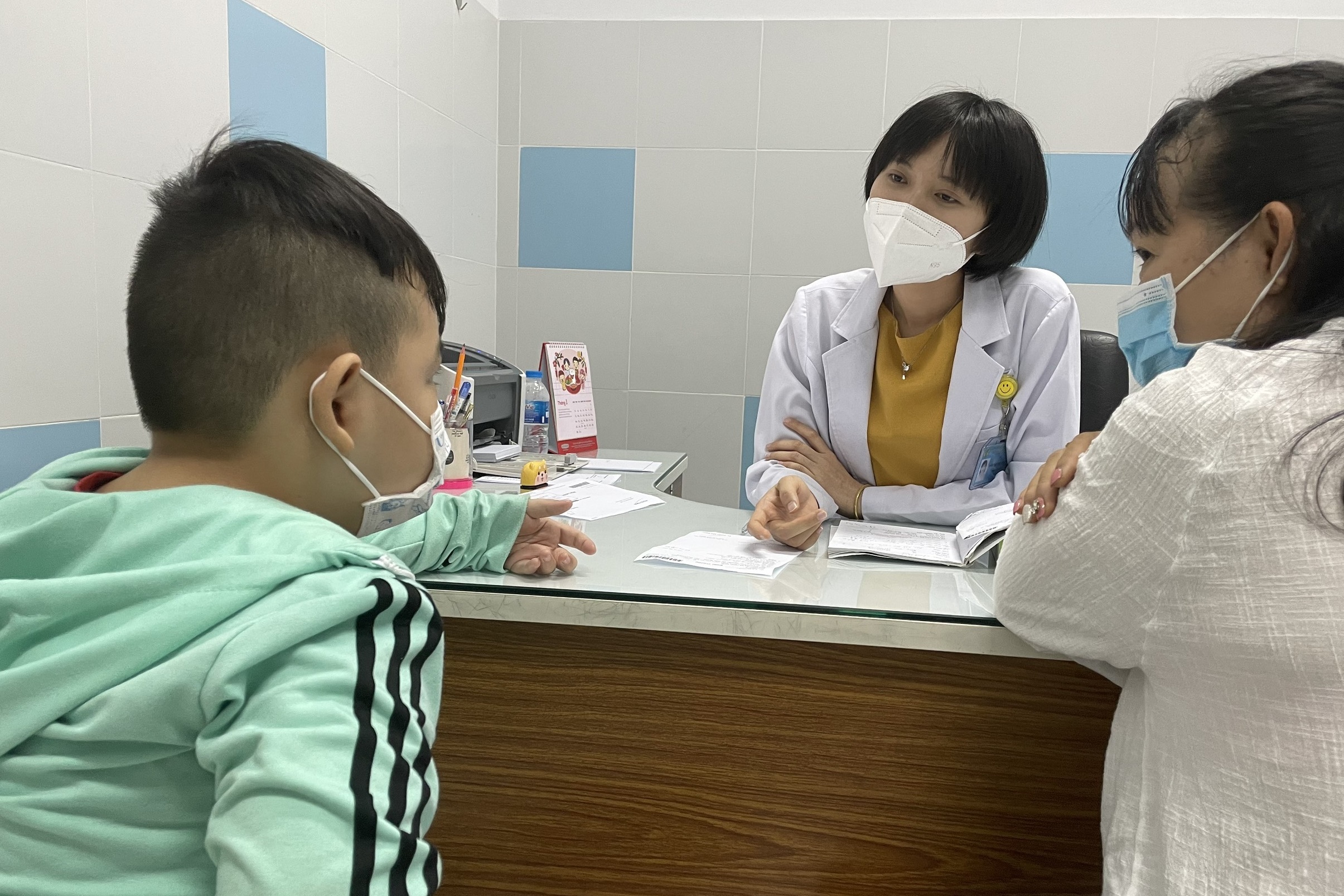 tre thich xem tiktok anh 2