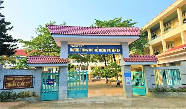 gv dung tu phan cam anh 1