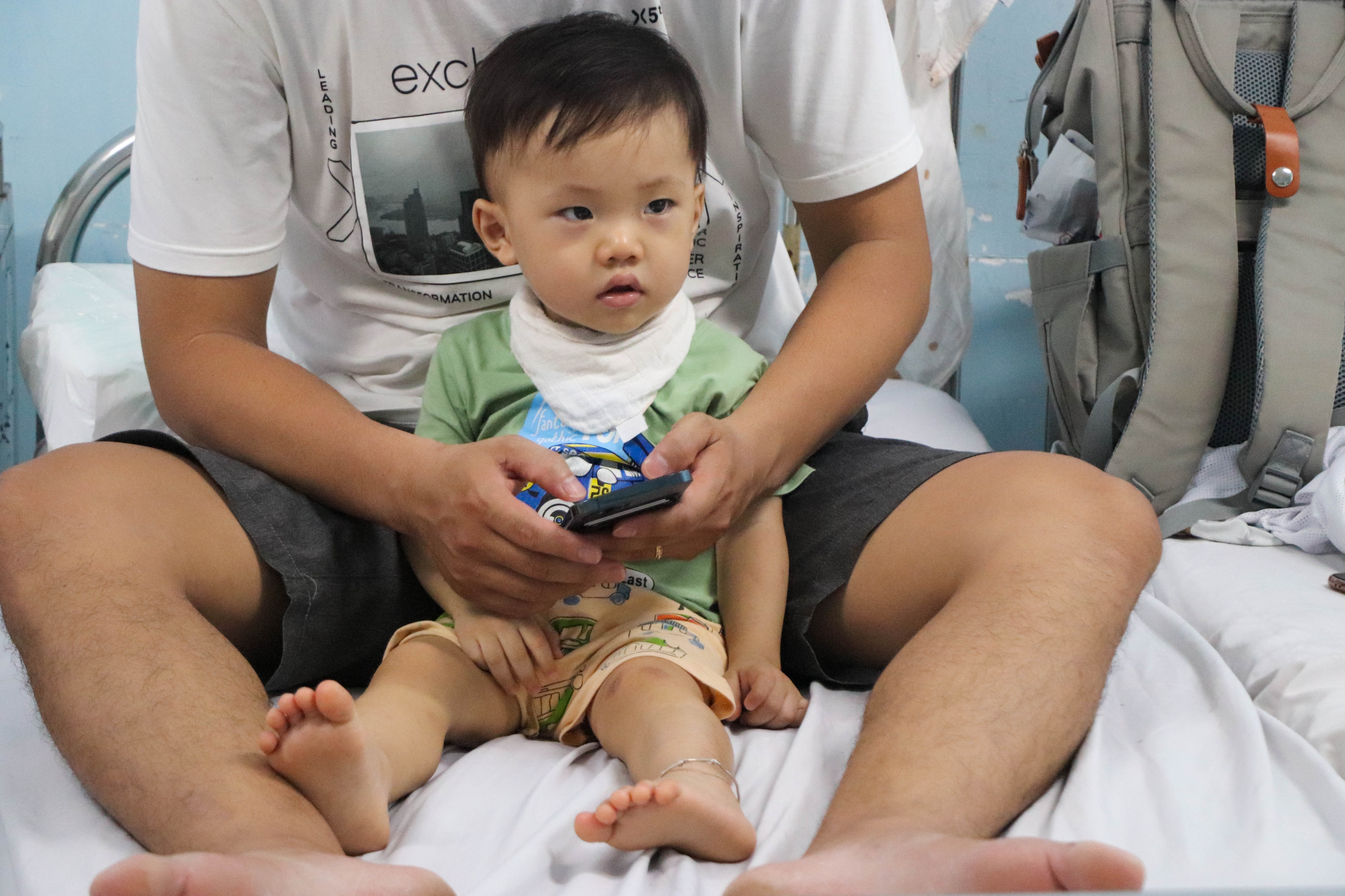 tay chân miệng tăng nặng ảnh 1 tay chan mieng tang nang anh 1