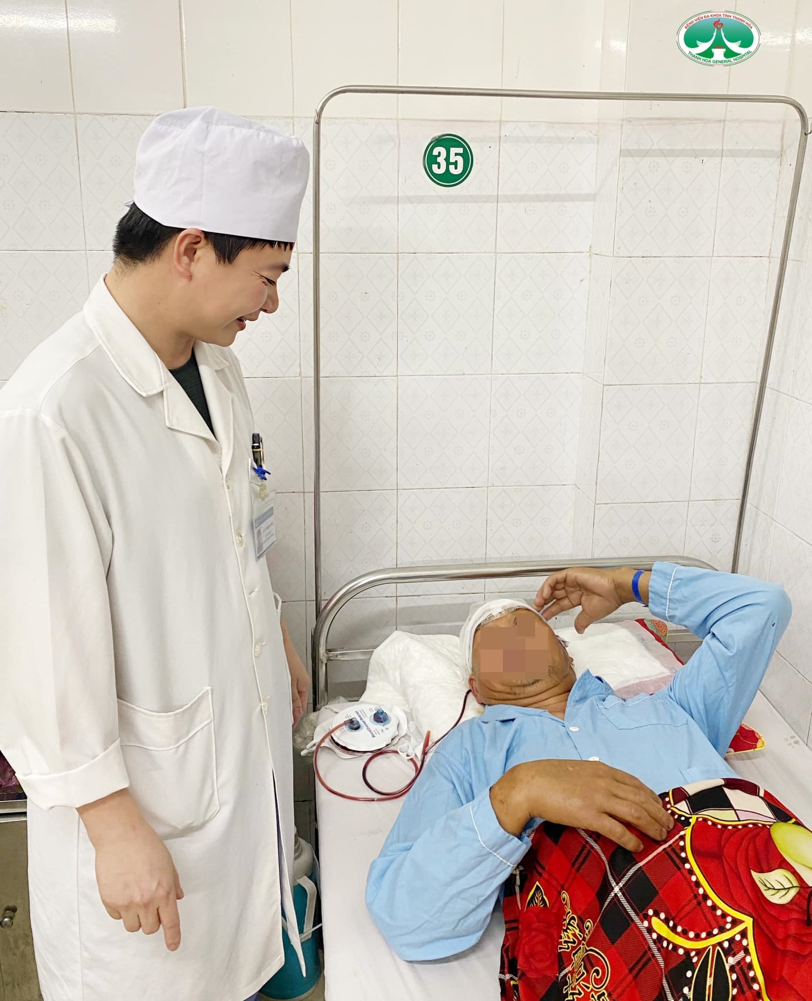 phau thuat u nao anh 1