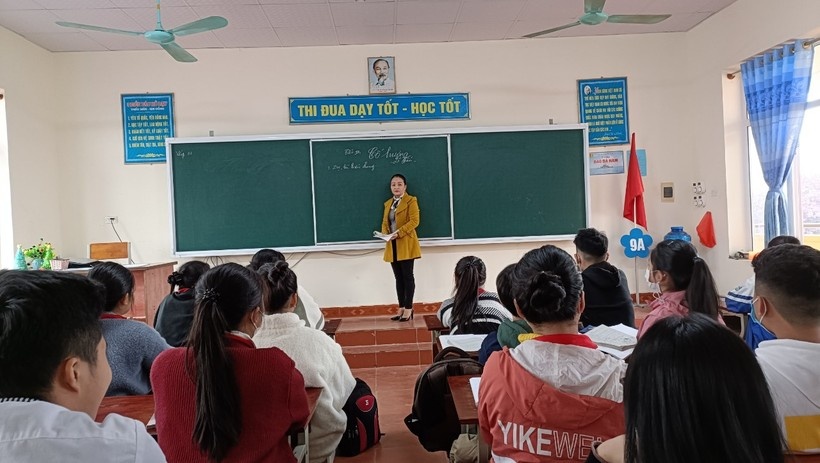 ap luc nha giao anh 1