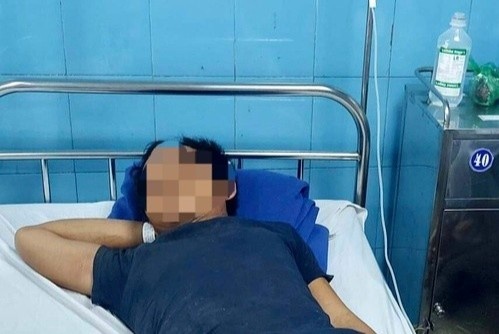 3 nguoi trong mot gia dinh suyt mat mang vi an thit coc hinh anh