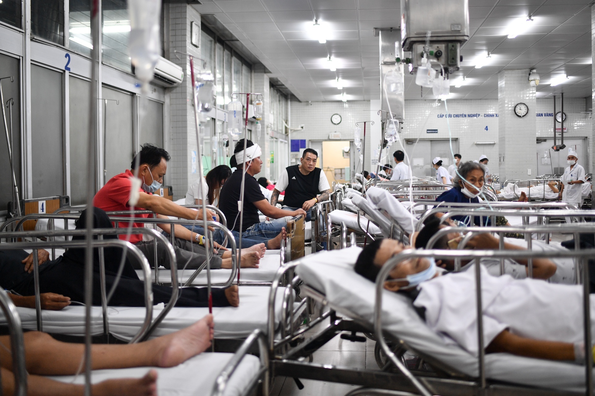 Hon 5.700 nguoi vao vien vi tai nan giao thong sau 4 ngay nghi le hinh anh