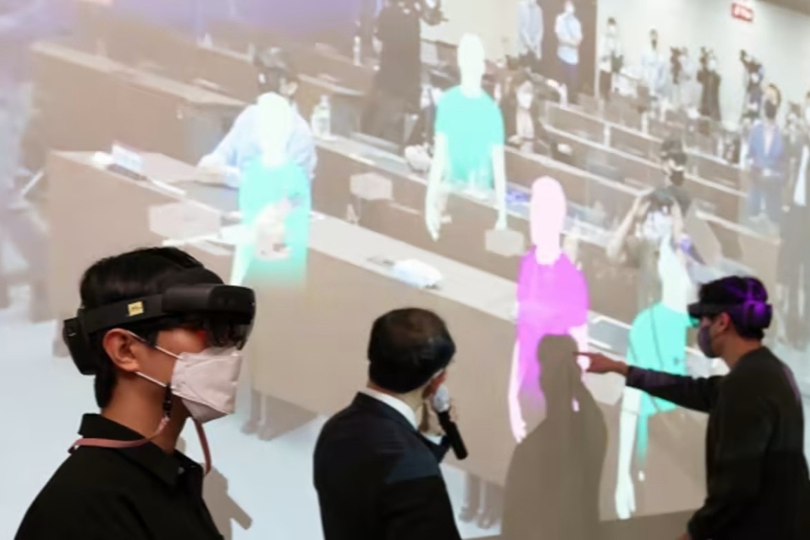 Chi hang nghin USD/ nam de sinh vien hoc tren metaverse hinh anh