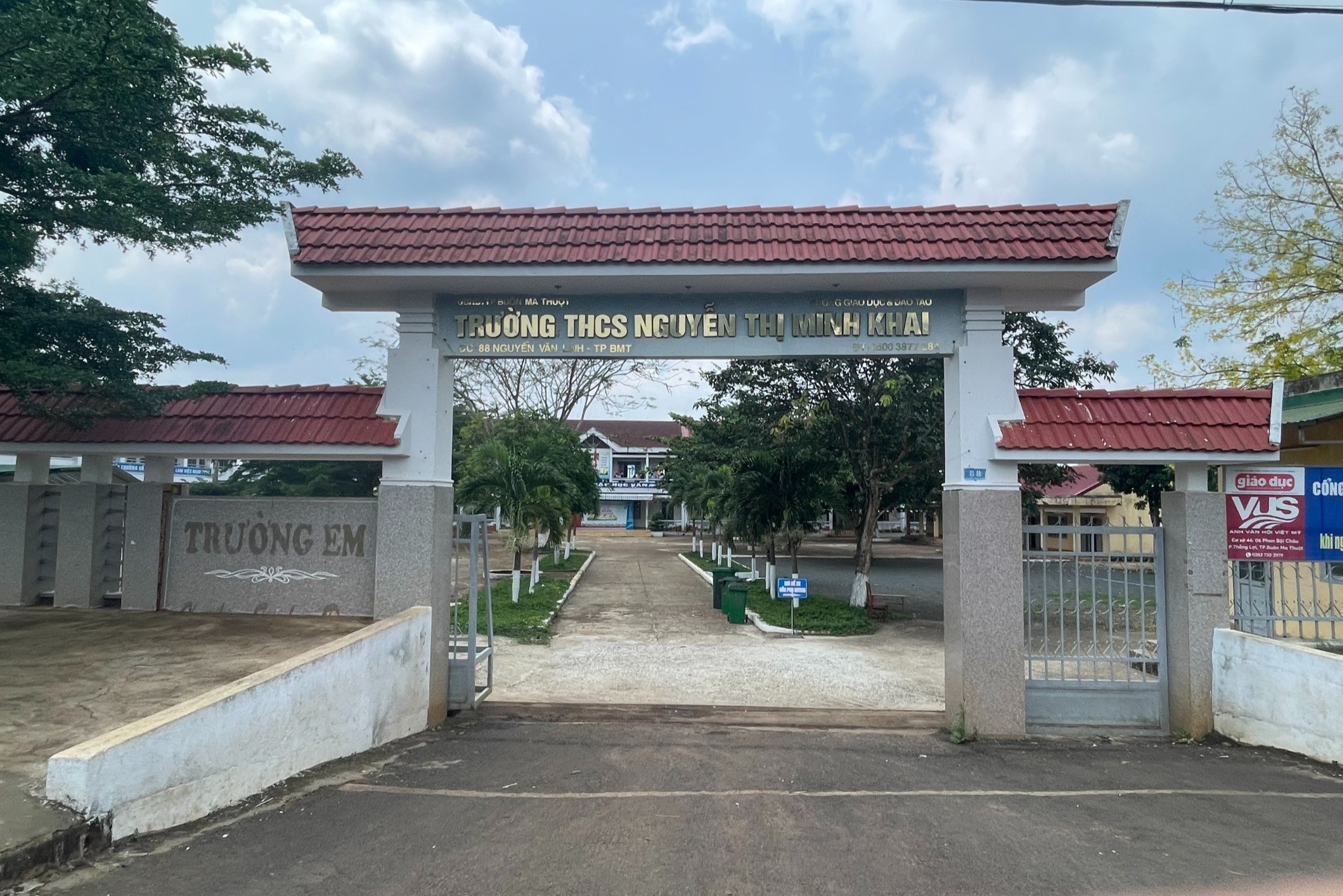 Ho tro tam ly nam sinh lop 8 bi co giao tat trong gio kiem tra hinh anh