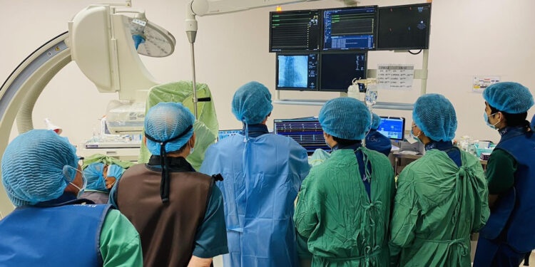 nhoi mau co tim anh 1