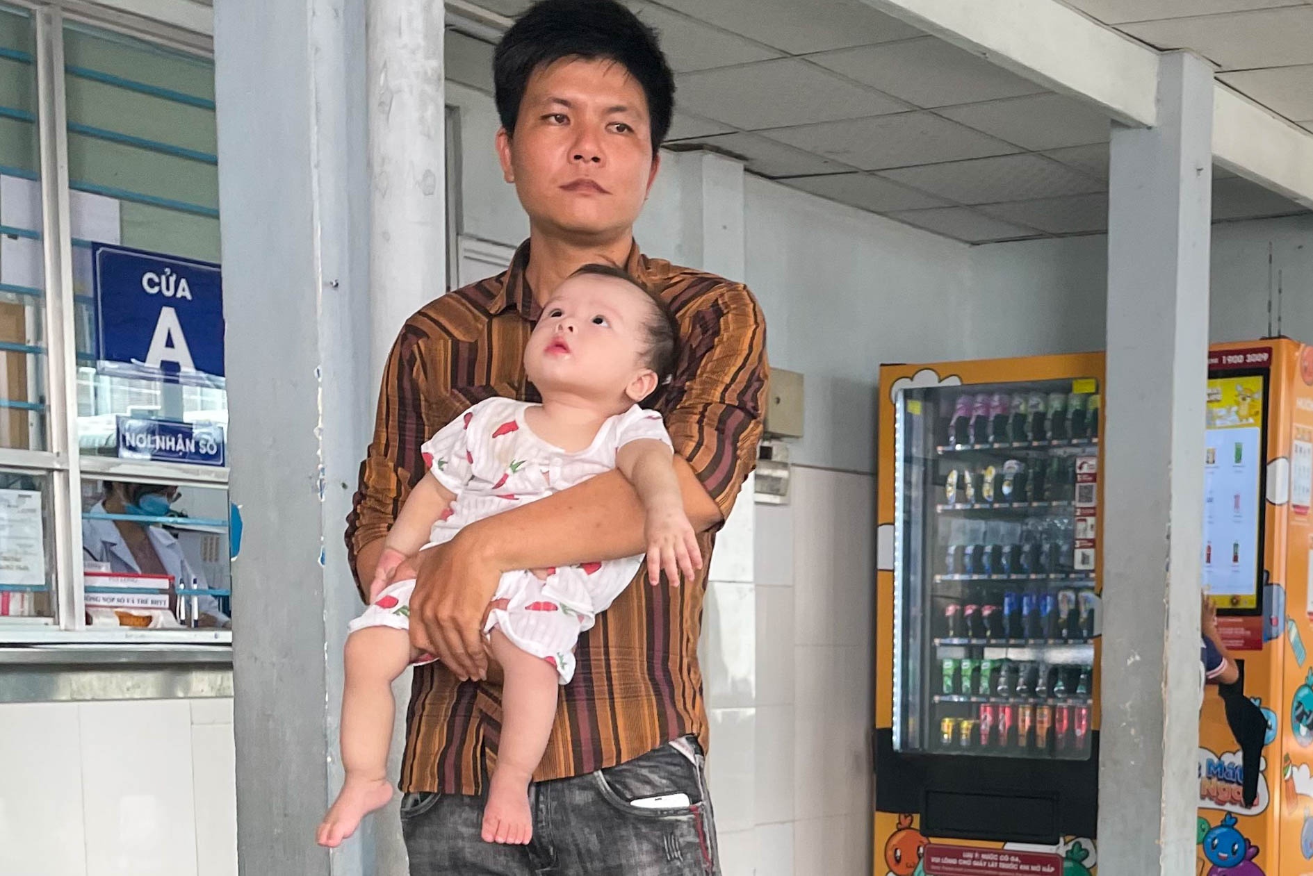 tre nhap vien mua nong anh 1