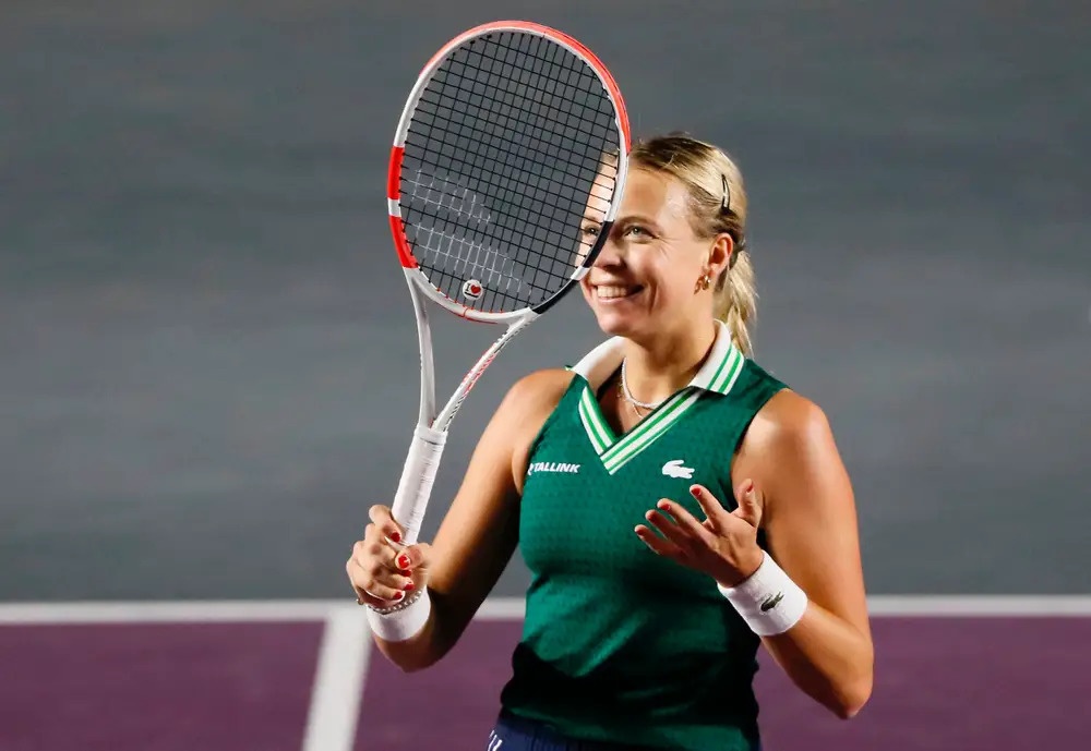 Chung benh khien ngoi sao quan vot phai giai nghe o tuoi 27 hinh anh