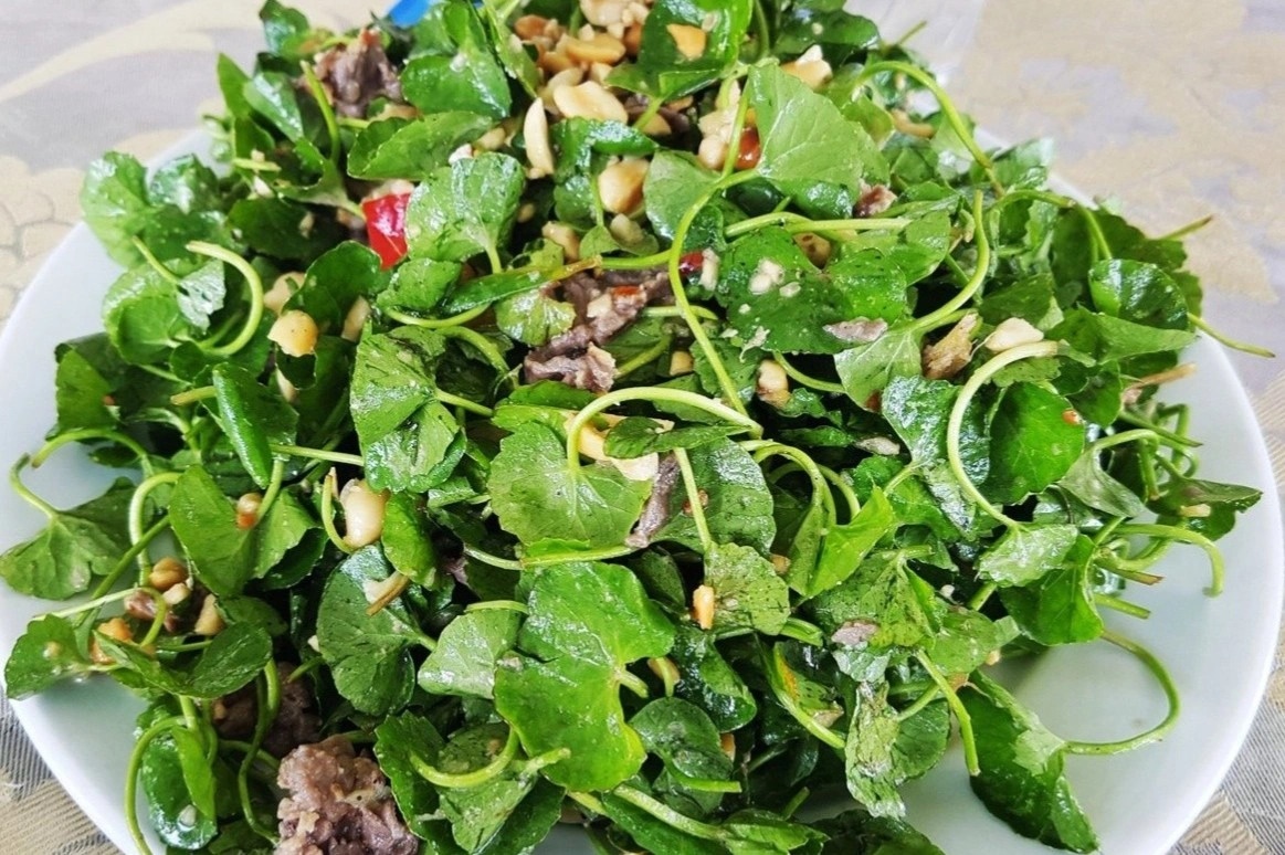 Loai rau moc dai nhung cuc ky tot cho suc khoe hinh anh