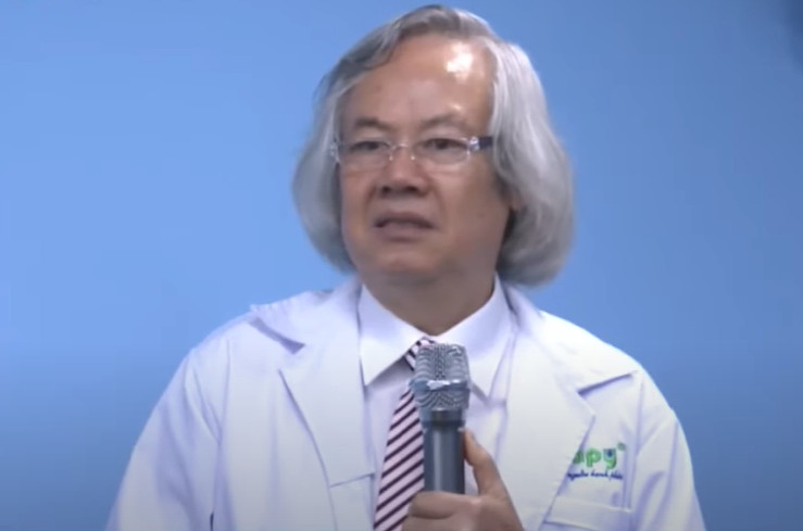 'Bac si Ha Duy Tho' noi tieng mang xa hoi bi phat 100 trieu dong hinh anh