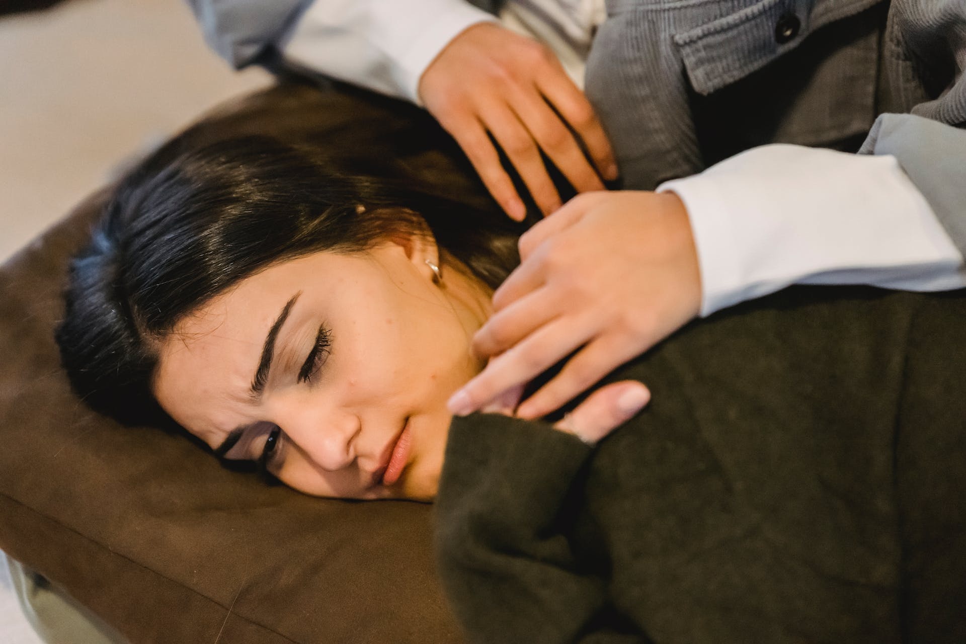 4 benh ve da de bung phat khi troi lanh hinh anh