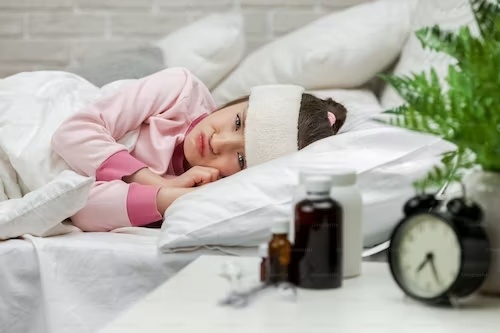 Con mac cum, cha me nen cham soc the nao hinh anh