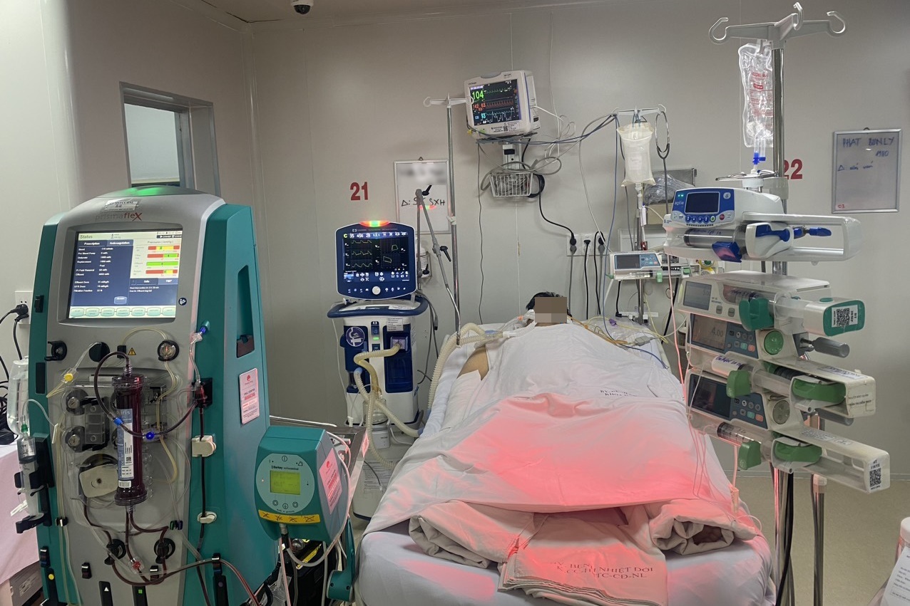 Thanh nien 21 tuoi van nguy kich vi sot xuat huyet hinh anh