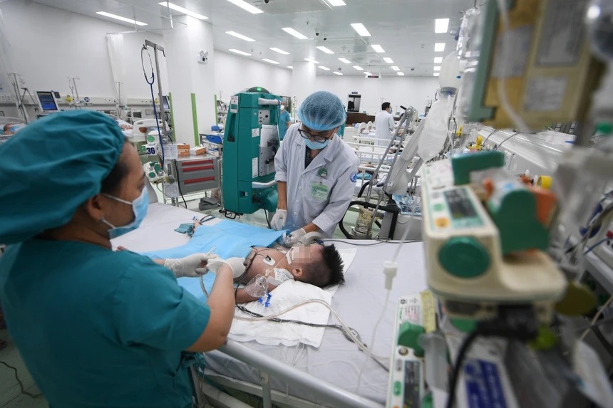 TP.HCM len kich ban ung pho dich benh, ngo doc dip Tet hinh anh