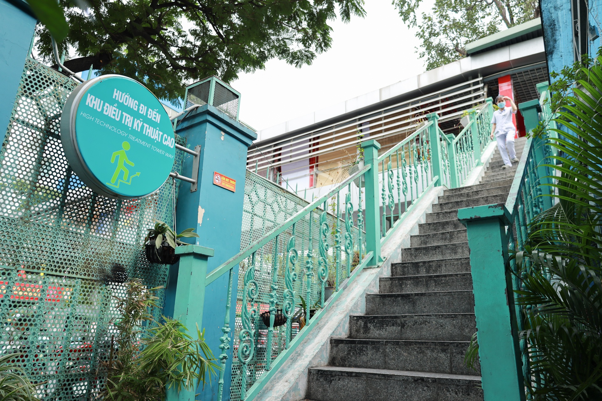 benh vien binh dan anh 4