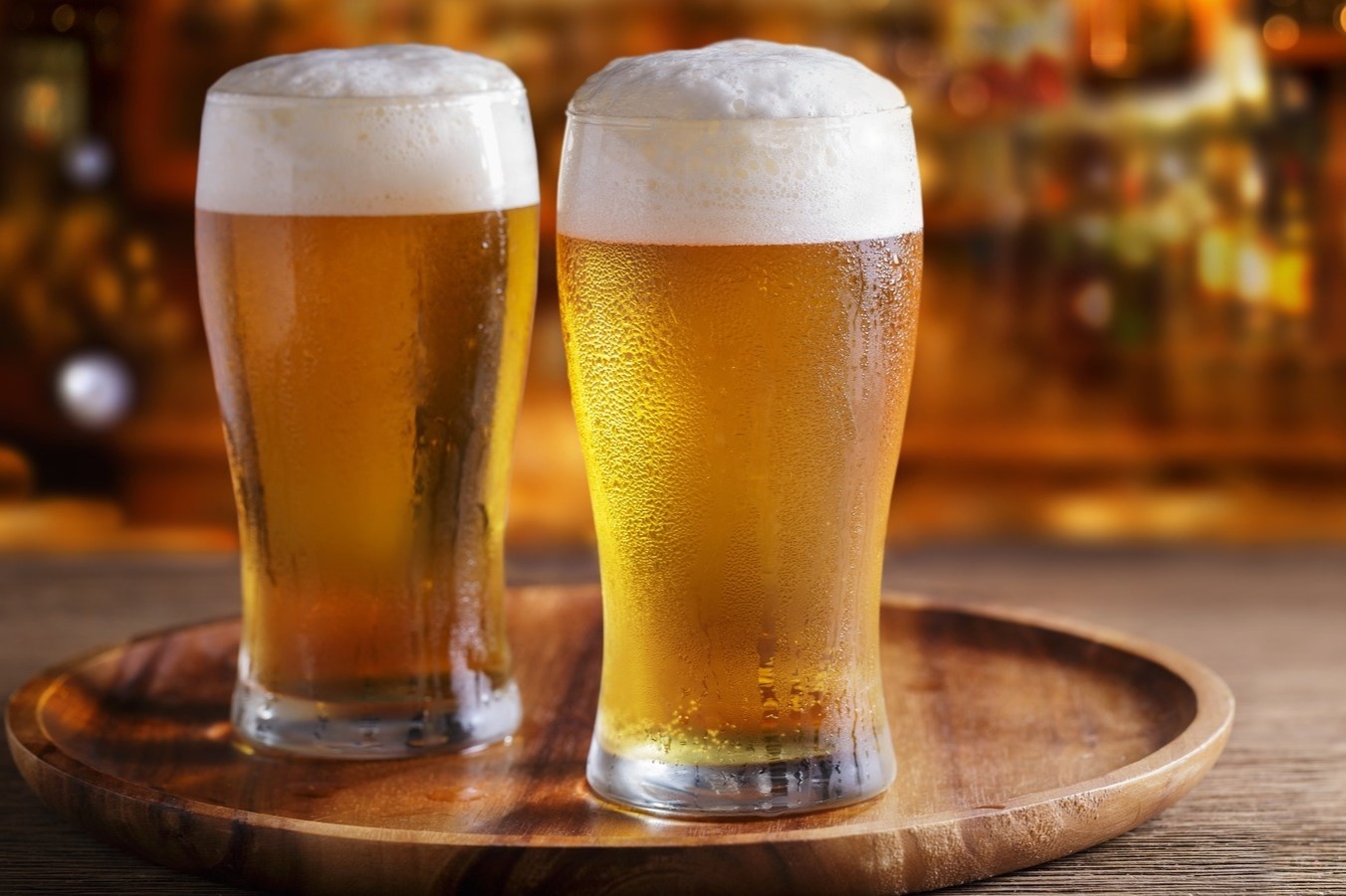 Bia khong con co phai khong chua calo? hinh anh